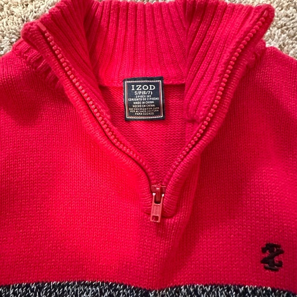 IZOD Boys Small size 6/7.  Worn once for Christmas. - Picture 3 of 4